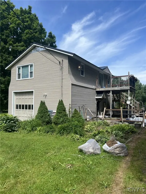 9248 Sixty Road, Phoenix, NY 13135