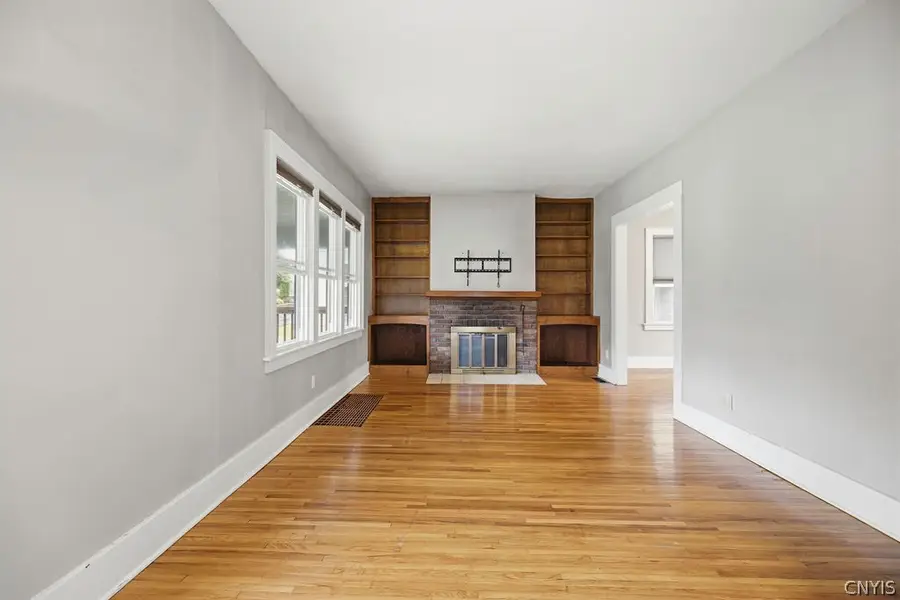 1146 N Glencove Road, Syracuse, NY 13206 - #3