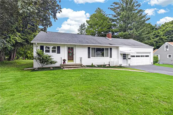 5 Lyndon Rd, Whitesboro, NY 13492