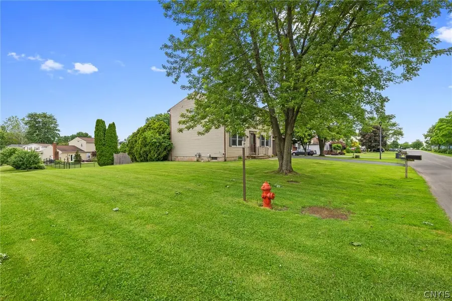 4767 Four Seasons Drive, Liverpool, NY 13088 - #3