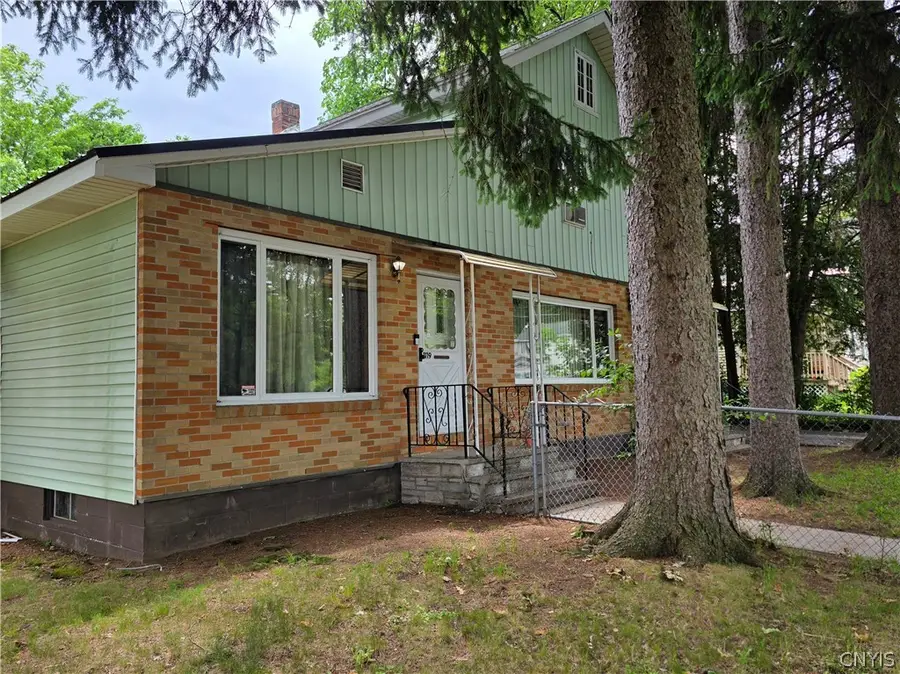 1119 Jefferson Avenue, Utica, NY 13501 - #2