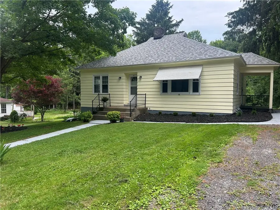 1413 Albany Street, Utica, NY 13501 - #2
