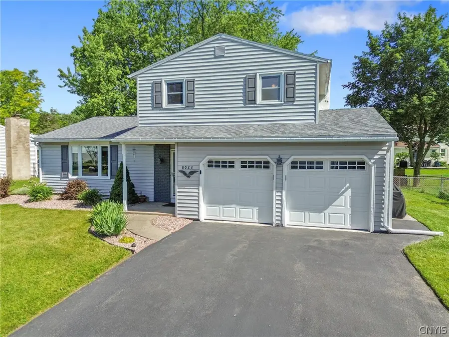 8023 Evesborough Drive, Clay, NY 13041 - #2