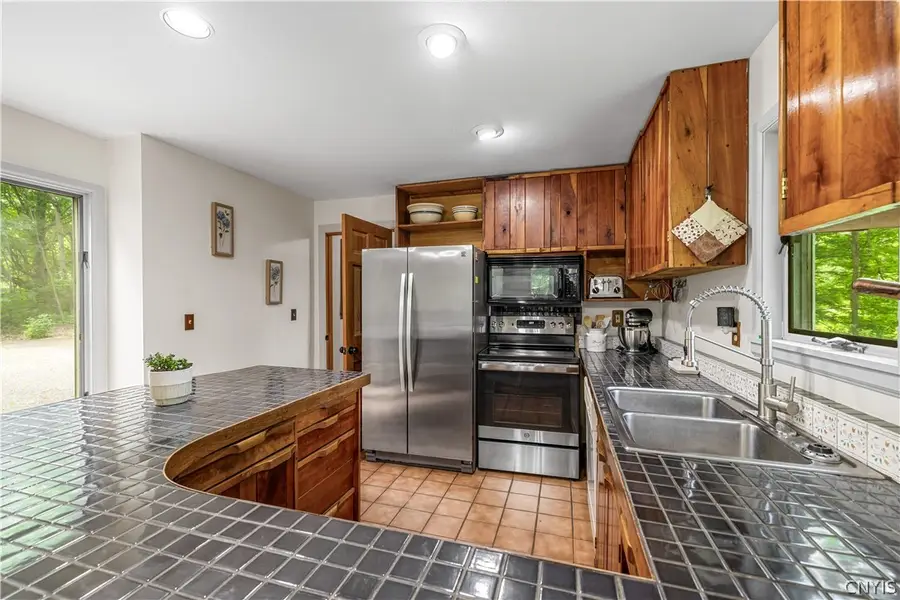 3390 Irish Hill Road, Erieville, NY 13061 - #3