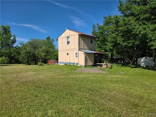 17333 Heron Bay Cliffs, Dexter, NY 13685