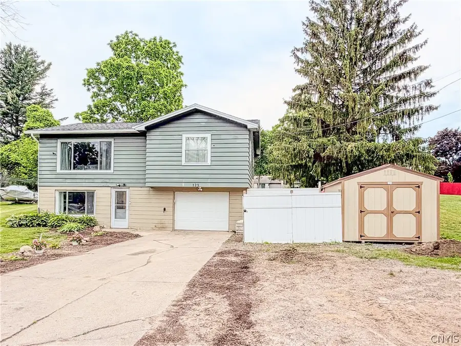 123 Lawrence Street, Oswego, NY 13126 - #2
