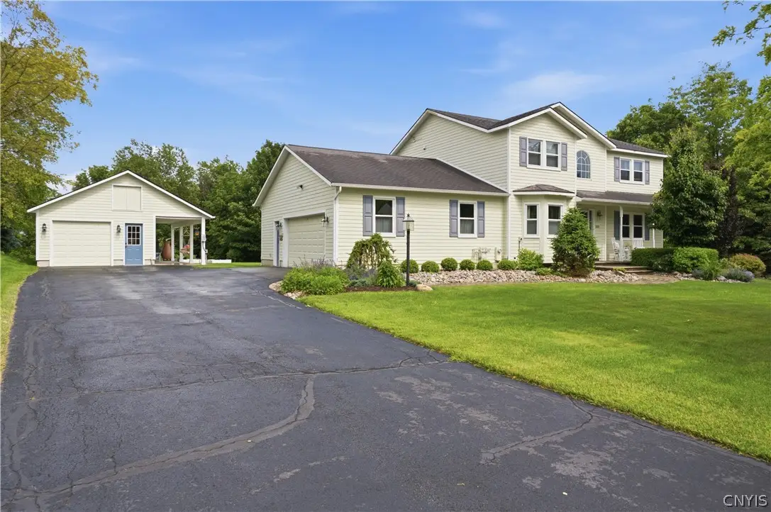 1014 Wheatfield, Camillus, NY 13031 - #1