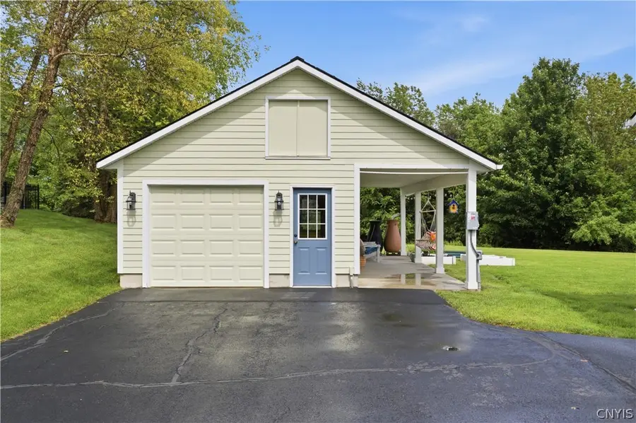 1014 Wheatfield, Camillus, NY 13031 - #2