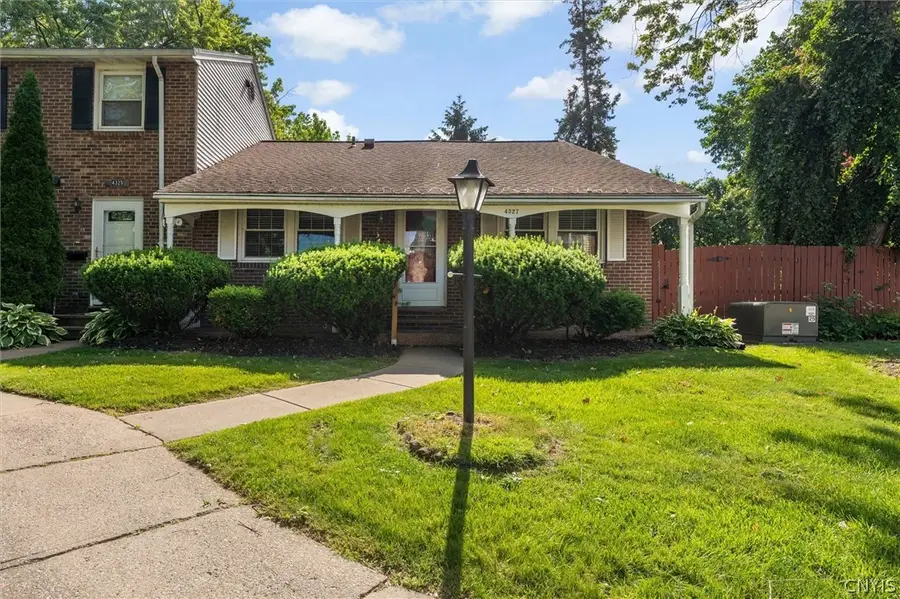4327 Belmont Drive, Liverpool, NY 13090 - #2