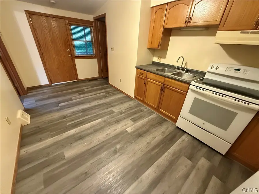 915 Arcadia Avenue, Utica, NY 13502 - #3