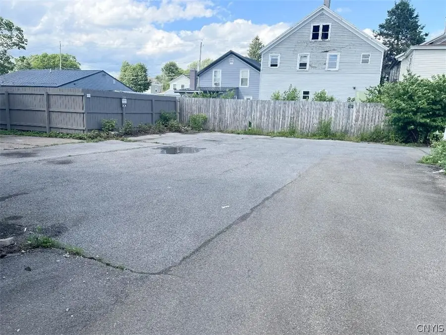 116 W Embargo Street, Rome, NY 13440 - #2