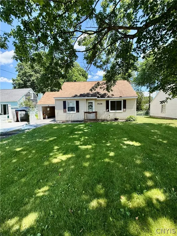 7124 Buckley Road, Liverpool, NY 13088