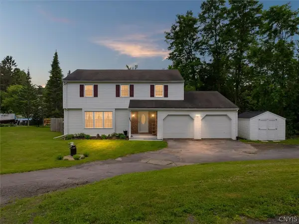2955 Graffenburg Road, New Hartford, NY 13413