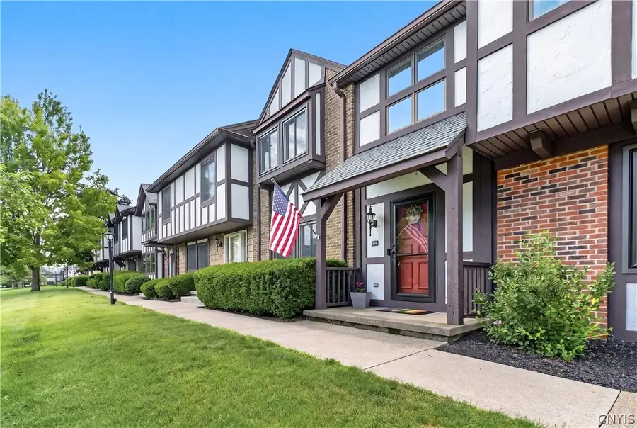 149 New Wickham Dr, Penfield, NY 14526 - #2