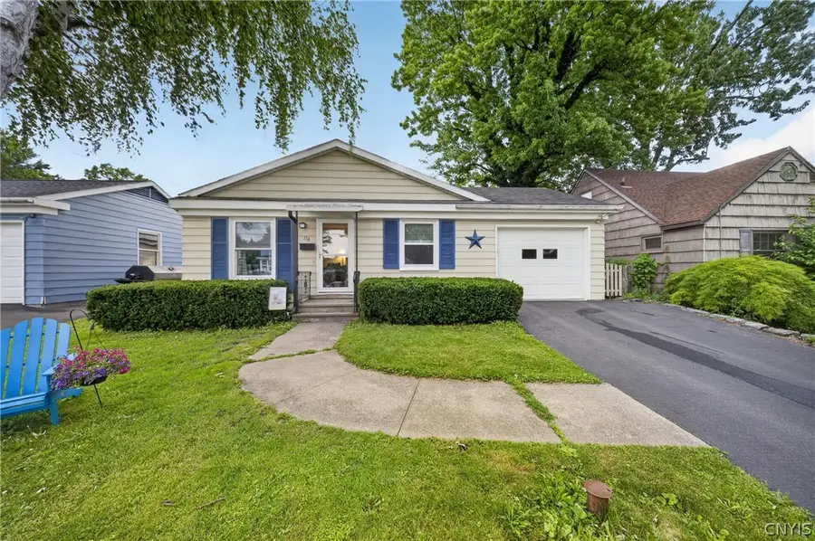 116 Schrouder Street, East Syracuse, NY 13057 - #2