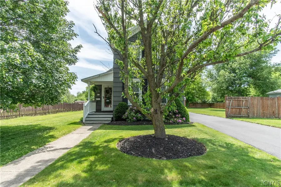 819 Coffeen Street, Watertown, NY 13601 - #3