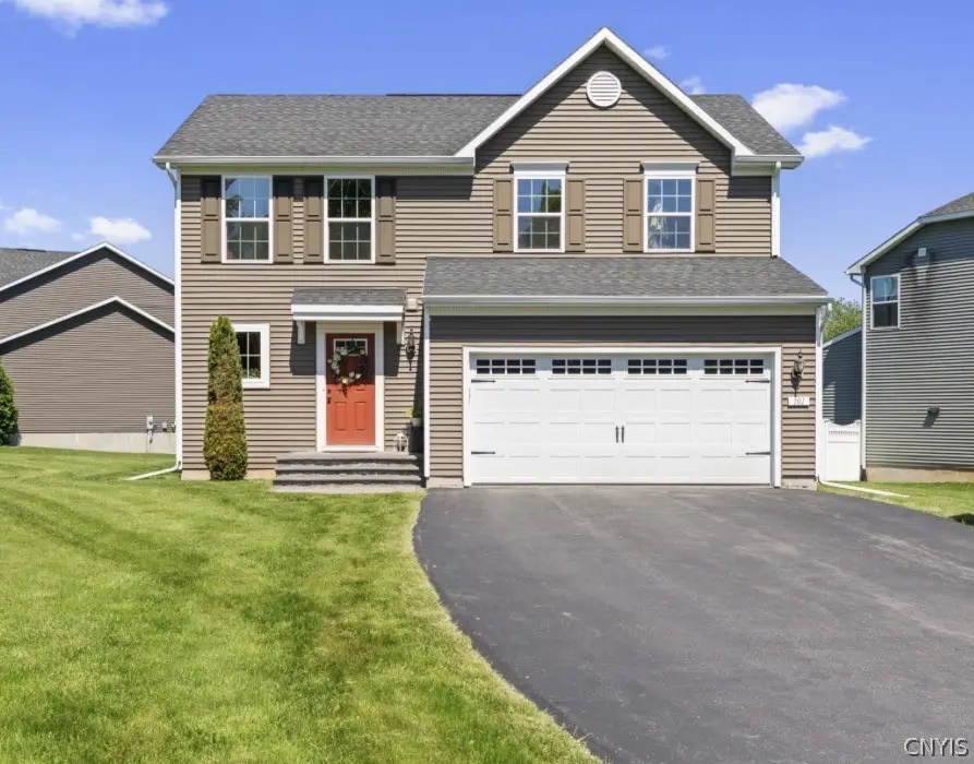 101 Weeping Willow, Camillus, NY 13031 - #1