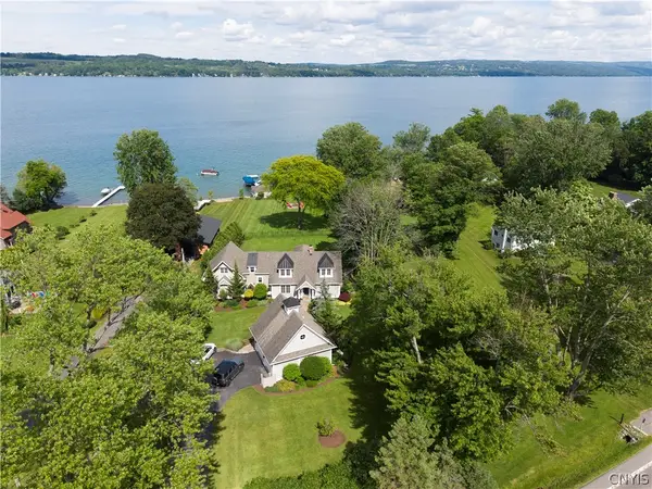 2008 W Lake Road, Skaneateles, NY 13152