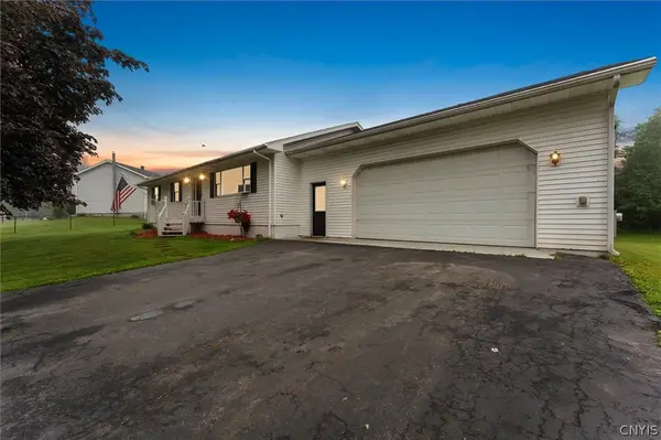 87 Skyline Drive, Oswego, NY 13126