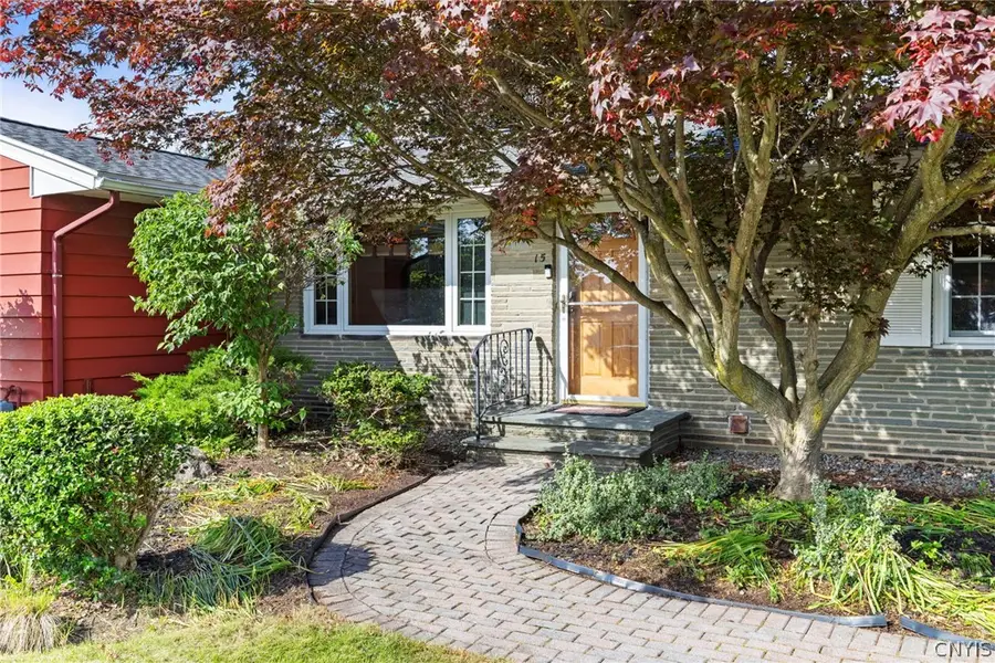 15 Drumlins, Syracuse, NY 13224 - #2