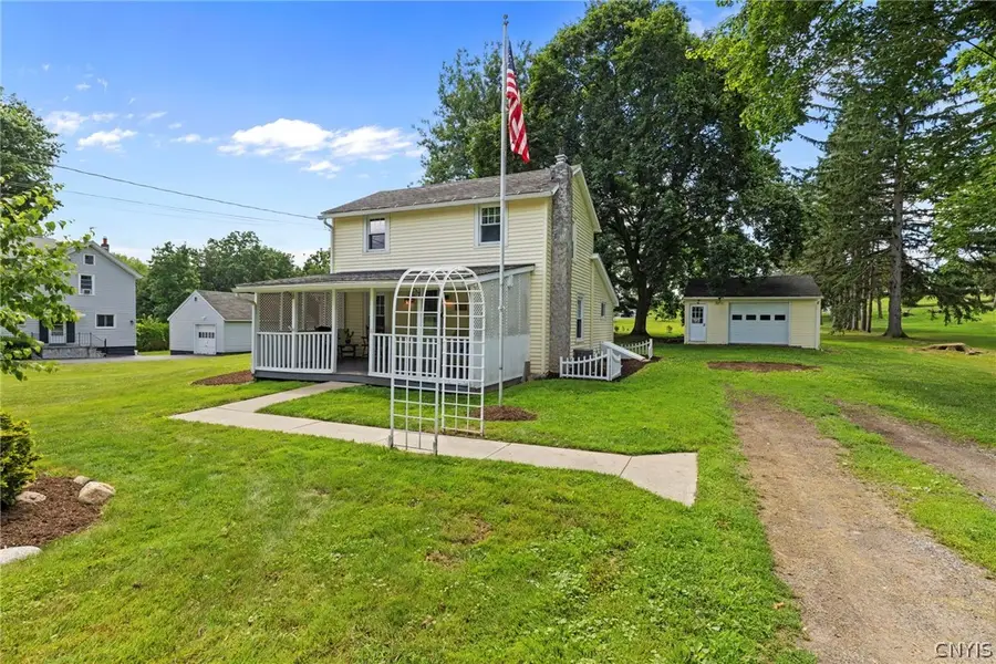 586 Stump Road, Skaneateles Falls, NY 13153 - #2