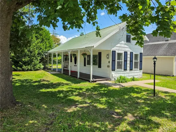 1212 Vienna Road, Sylvan Beach, NY 13157