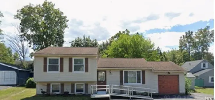 7408 Muench Road, Liverpool, NY 13088 - #1