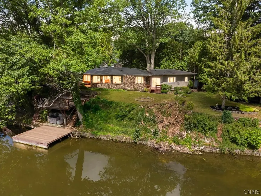 8616 Melvin Drive S, Baldwinsville, NY 13027 - #2