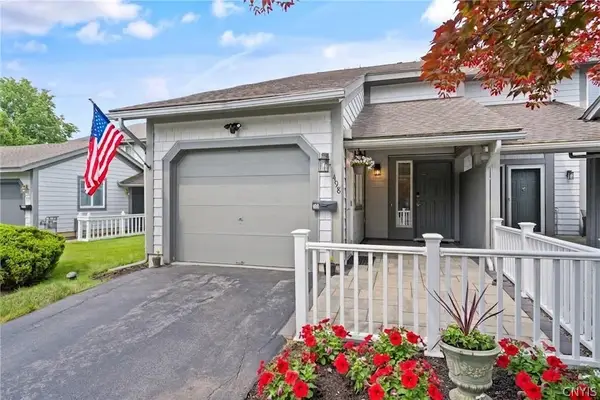 498 Summerhaven Drive N, East Syracuse, NY 13057