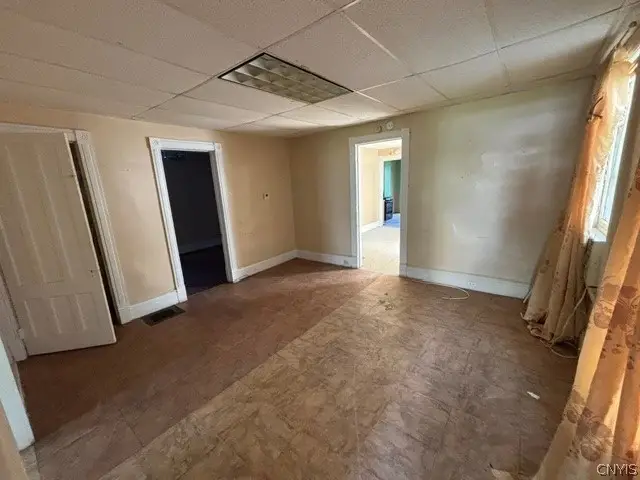 1002 Spring Street, Syracuse, NY 13208 - #3