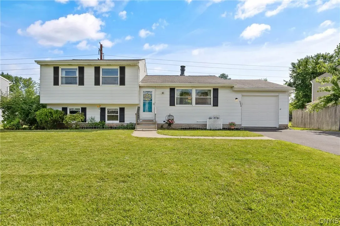 8092 Pickett Lane, Cicero, NY 13039 - #1