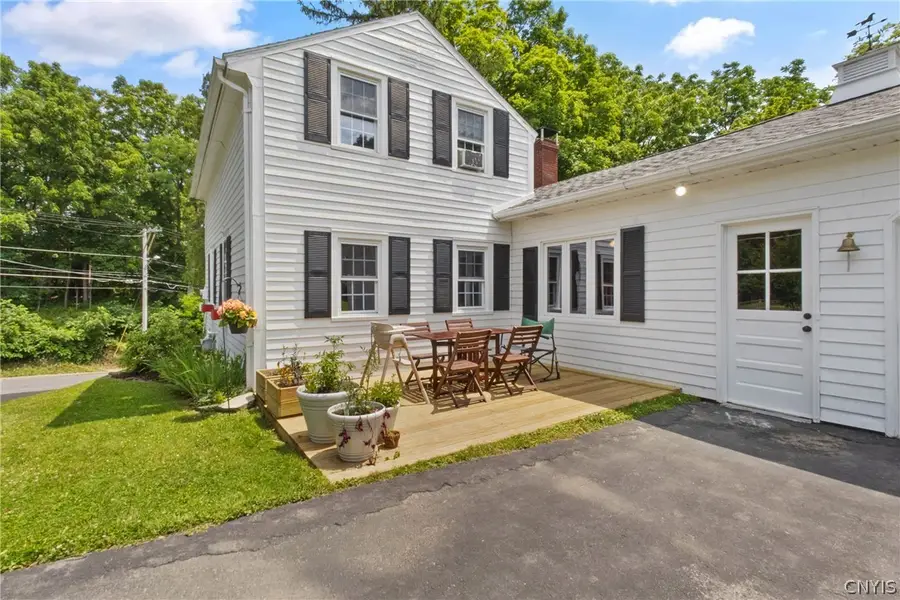 121 Lake Street, Chittenango, NY 13037 - #3