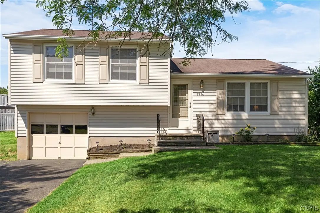7436 Muench Road, Liverpool, NY 13088 - #1