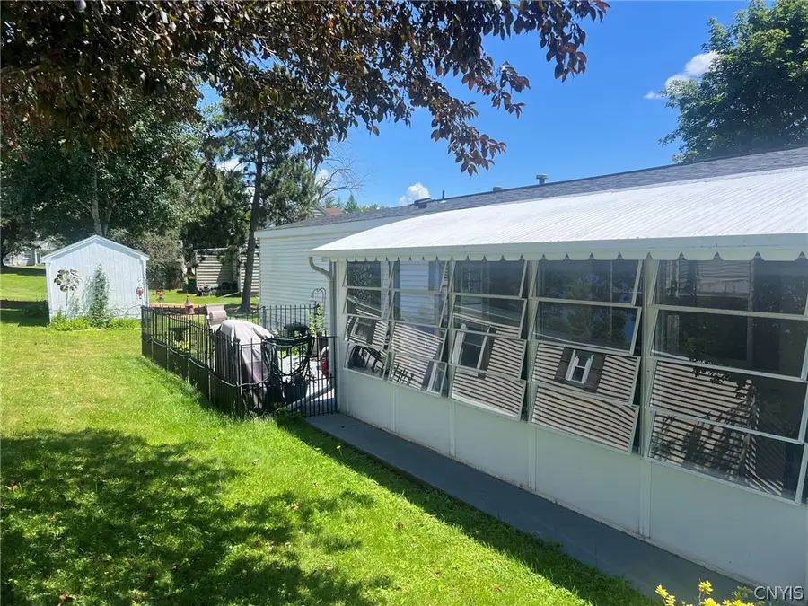 4 Singleton Dr, New Hartford, NY 13413 - #2