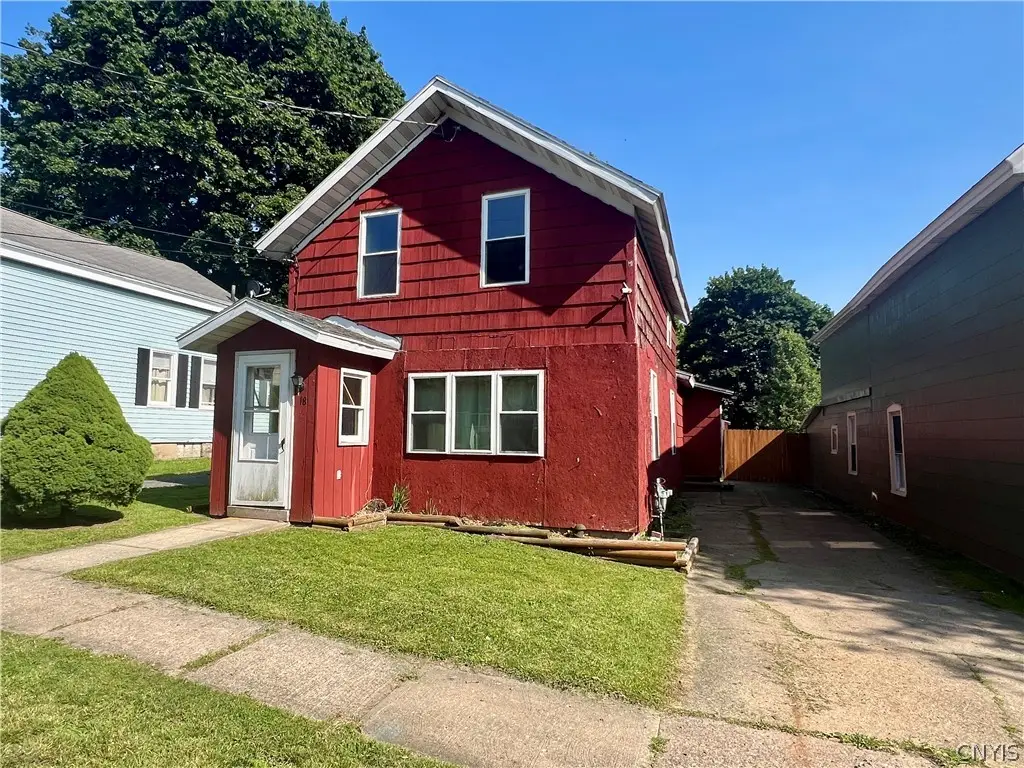 18 Catherine Street, Oswego, NY 13126 - #1