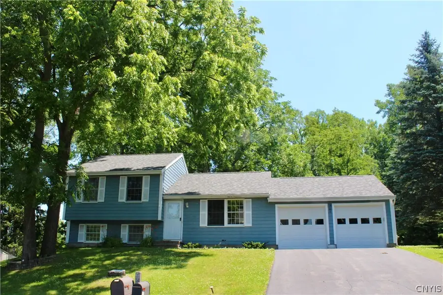 117 Bent Tree Lane, Baldwinsville, NY 13027 - #2