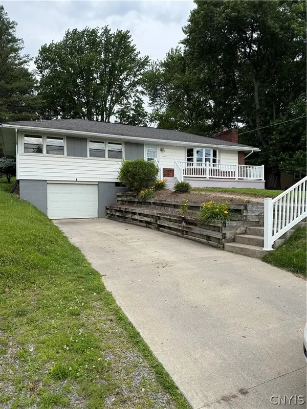 5971 S Street Road, Auburn, NY 13021