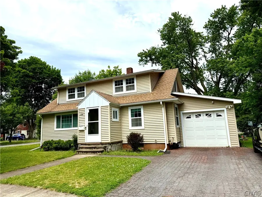 204 Melrose Place, Utica, NY 13502 - #2