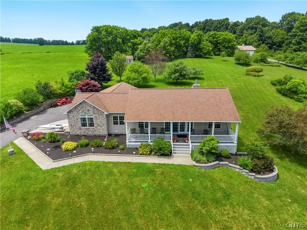 4667 W Lake Road, Auburn, NY 13021