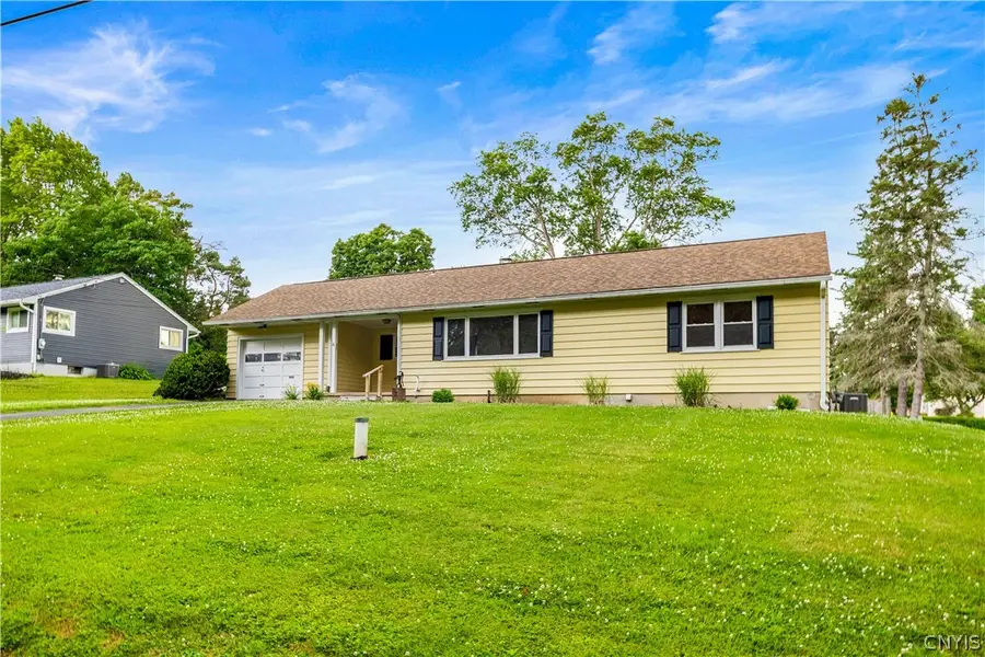 6 Roman Road, New Hartford, NY 13413 - #3