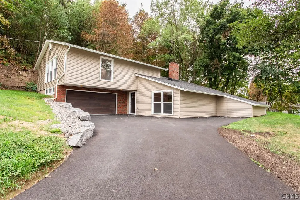 109 Hallmore Drive, Camillus, NY 13031 - #1