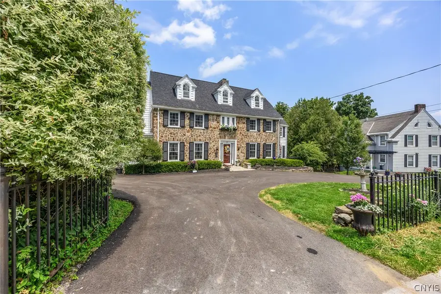 68 Paris Road, New Hartford, NY 13413 - #3