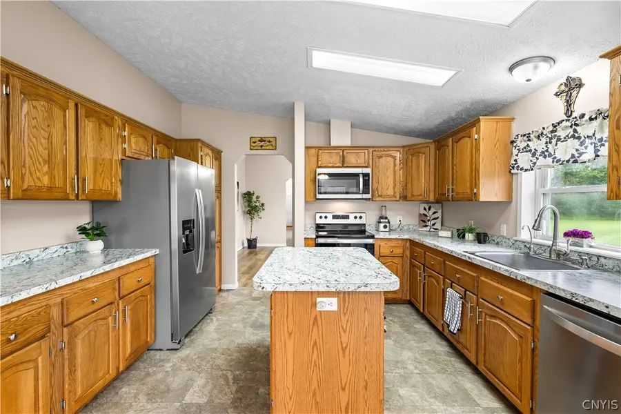 4221 Bennett Road, Cazenovia, NY 13035 - #3