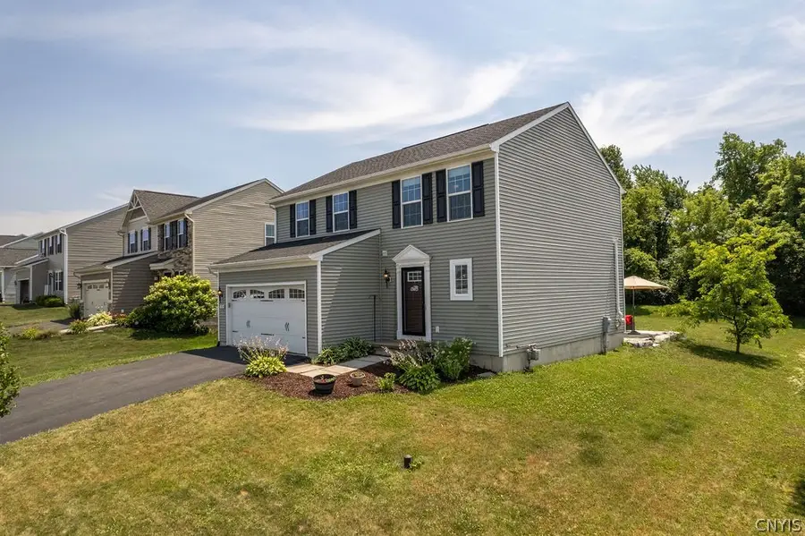 3024 Wheatfield Drive, Chittenango, NY 13037 - #2