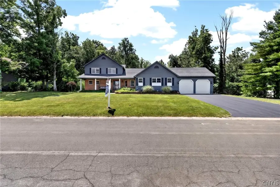 8145 Speach Drive, Baldwinsville, NY 13027 - #2