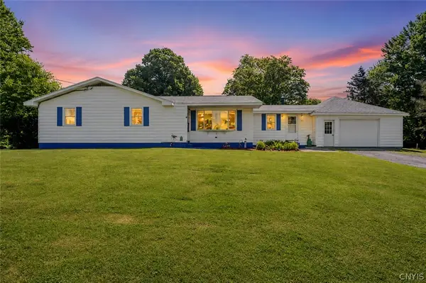 1002 County Route 29, Oswego, NY 13126