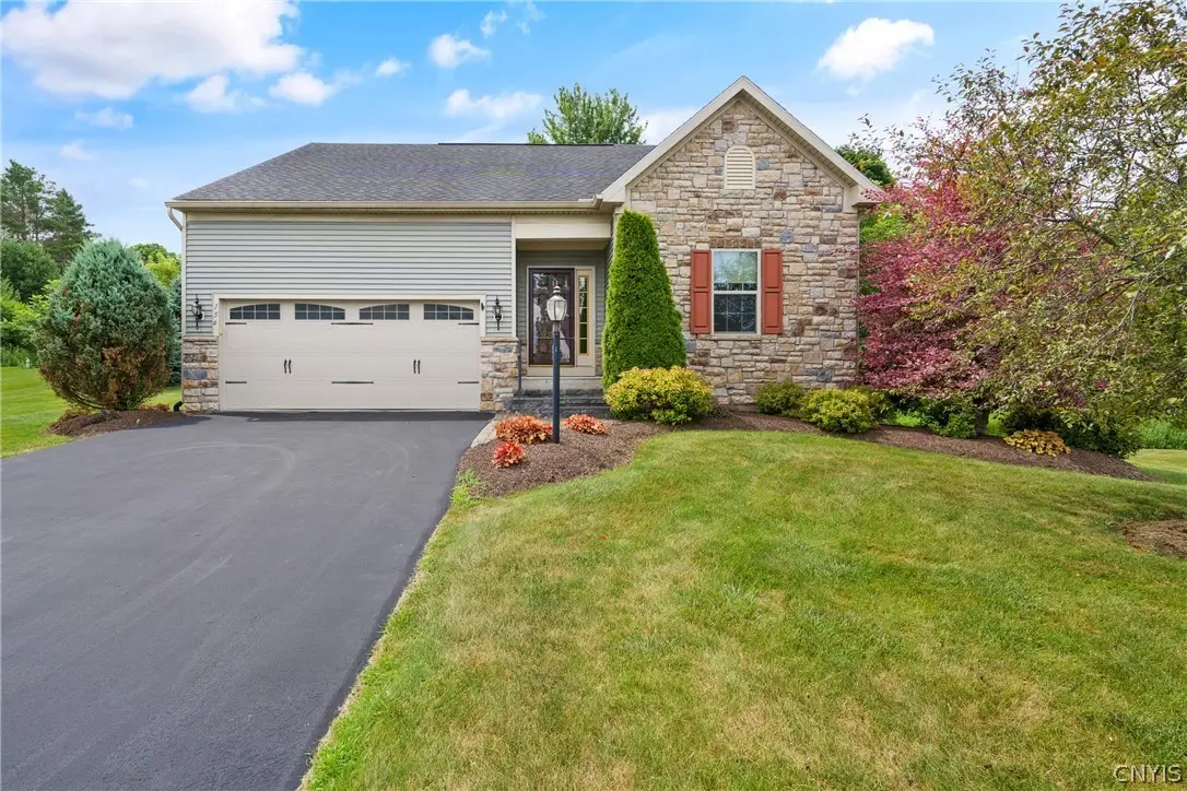 156 Shaker Heights, Camillus, NY 13031 - #1