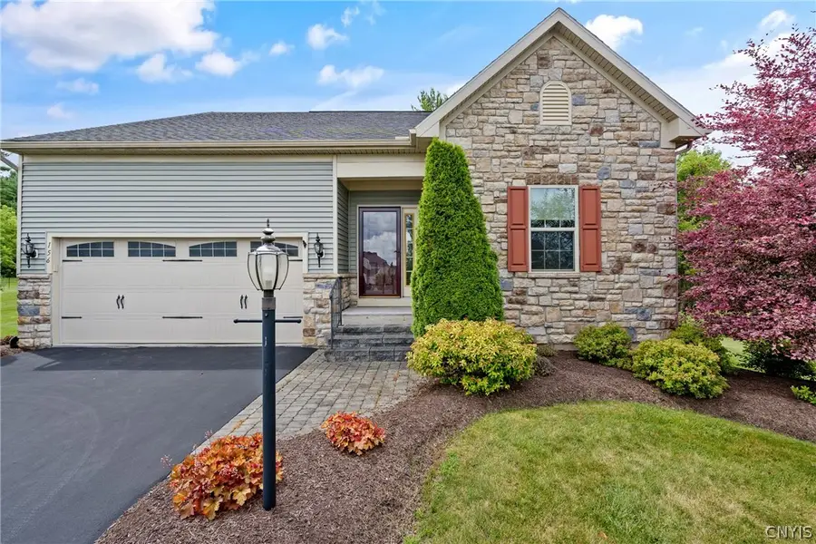 156 Shaker Heights, Camillus, NY 13031 - #2