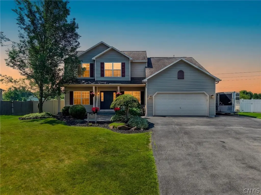 8778 Alizarin Avenue, Cicero, NY 13039 - #1