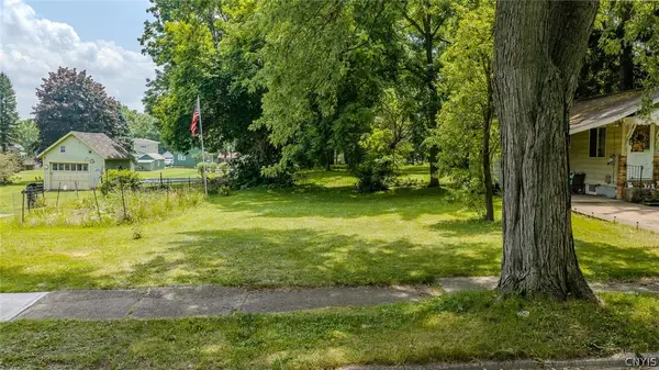 218 James Street, Canastota, NY 13032